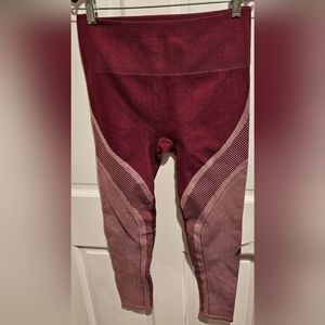 Fabletics     Leggings   Size  M